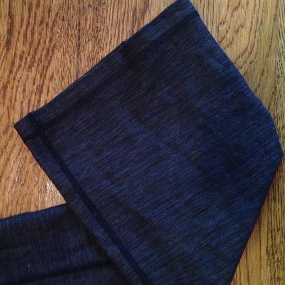 Lululemon Groove Pants. Dark Gray Denim - Picture 3 of 4