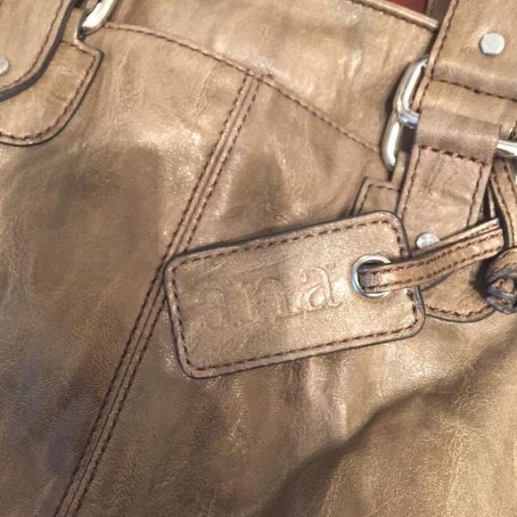 Ana purse.