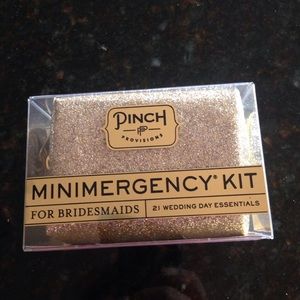 Mini emergency kit for bridesmaids.