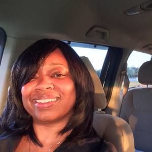 Meet your Posher, Angela