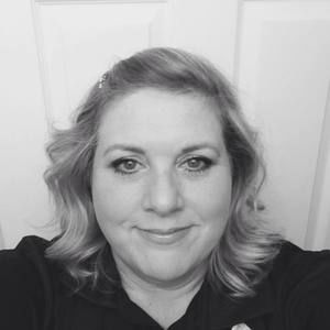 Meet your Posher, Connie