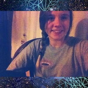 Meet your Posher, Brittney