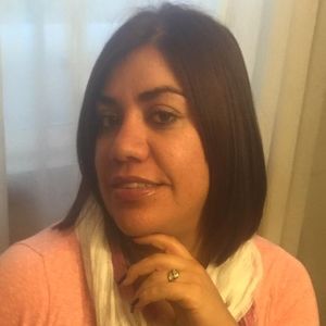 Meet your Posher, Lucy