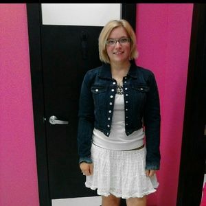 Meet your Posher, Anna