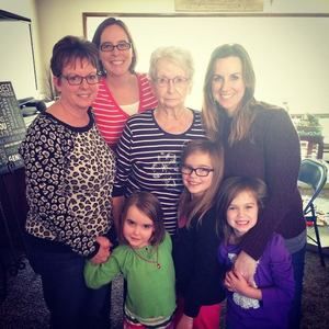 Meet your Posher, Joy