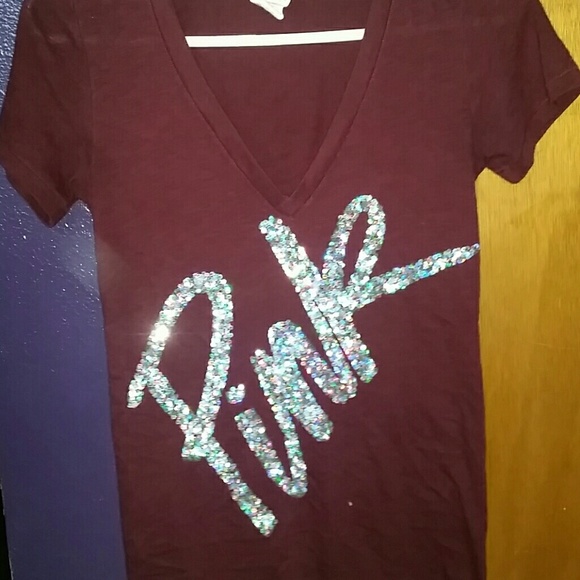 Maroon vs pink vnexk