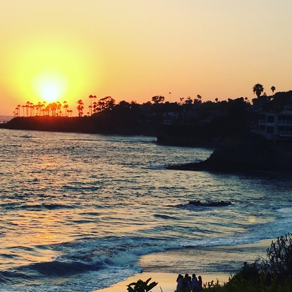 Meet your Posher, Jessica - Picture 2 of 2