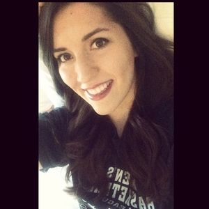 Meet your Posher, Megan