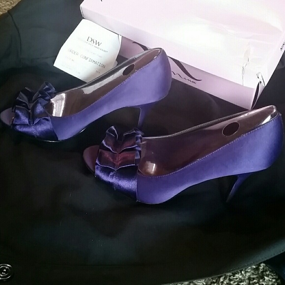 👡Designer heels👡 - Picture 2 of 3