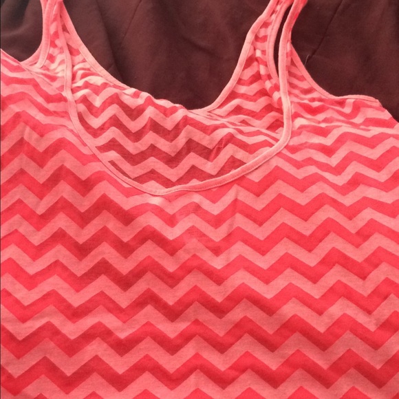 To big - Picture 2 of 2