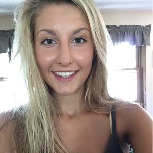 Meet your Posher, Alison