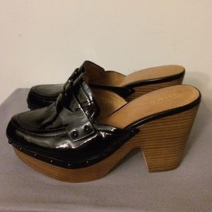 Comfortable Coach Clogs