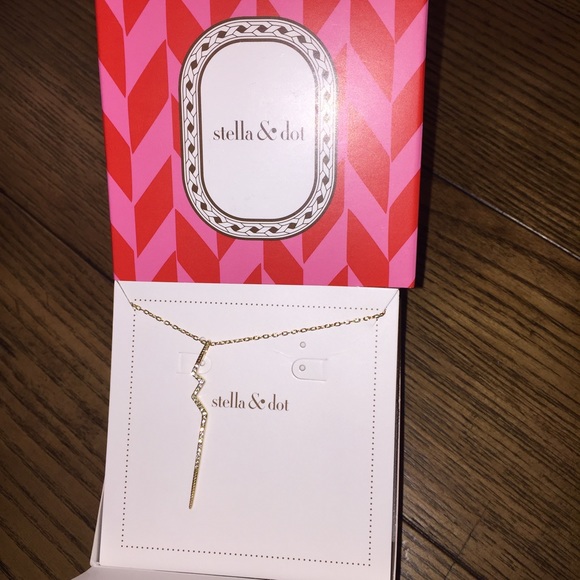 Stella & Dot necklace