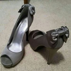 Michaelangelo heels