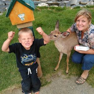 Meet your Posher, Amy