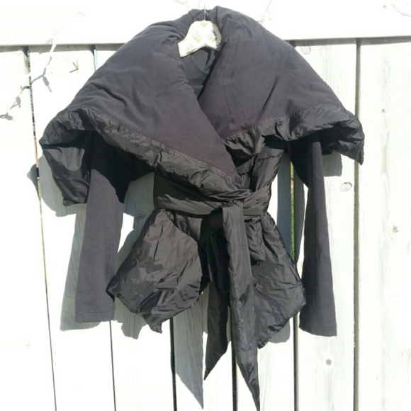 lululemon down to the studio jacket