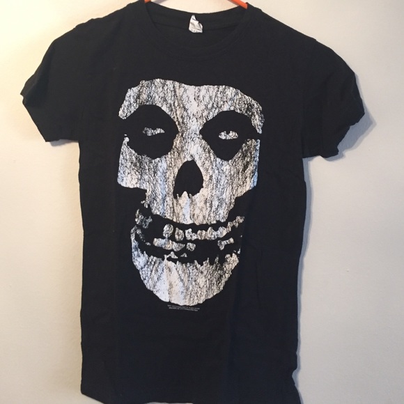 Misfits Hot Topic T shirt!