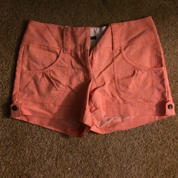 Maurice's Coral color shorts