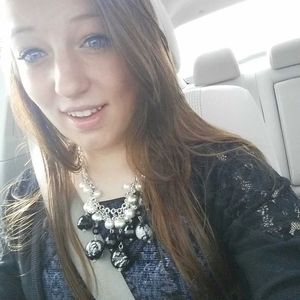 Meet your Posher, Brittany