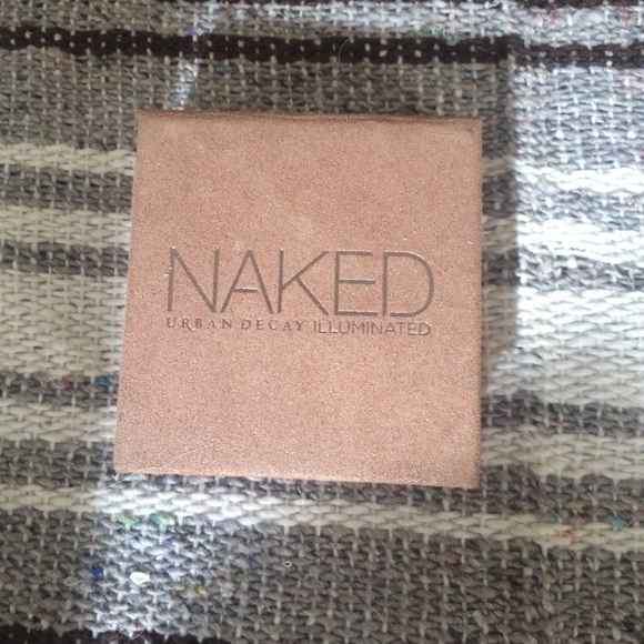Urban Decay Naked Illuminated