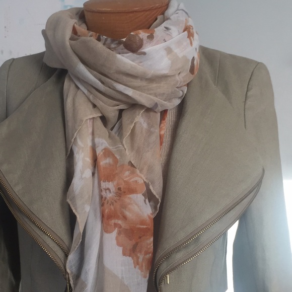 Scarf