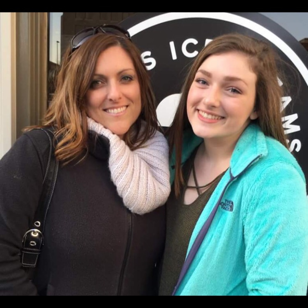 Meet your Posher, Kaylin