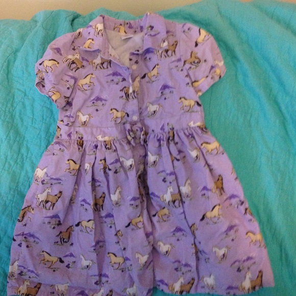 Girls dress size 5T
