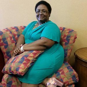 Meet your Posher, Latasha