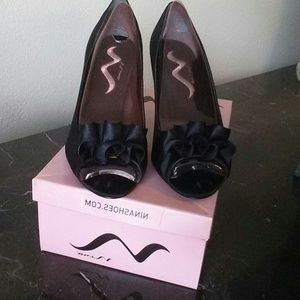 Nina dress shoes