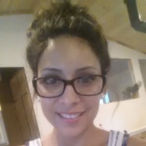 Meet your Posher, Eli