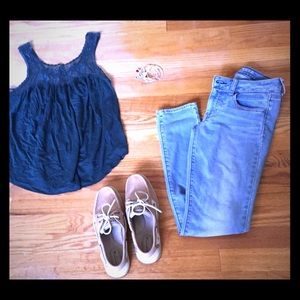 light wash American eagle jeggings