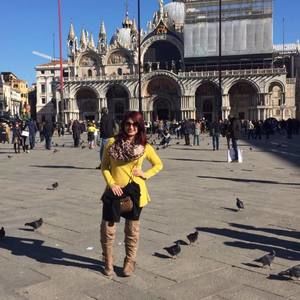 Meet your Posher, Lisandra