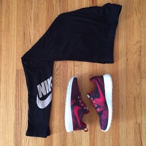 Nike Roshe Run Print