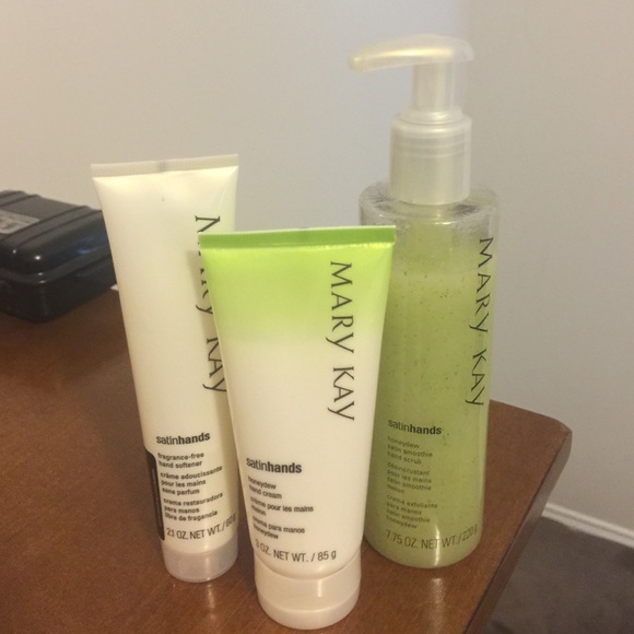 Mary Kay Satin Hands
