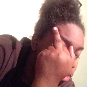 Meet your Posher, Tabitha