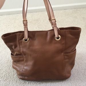 Authentic Michael Kors purse!