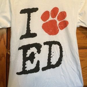 Ed Sheeran band T-shirt.
