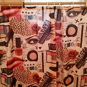 Shower curtain ! Brand new !