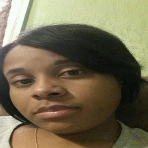 Meet your Posher, Teneasha