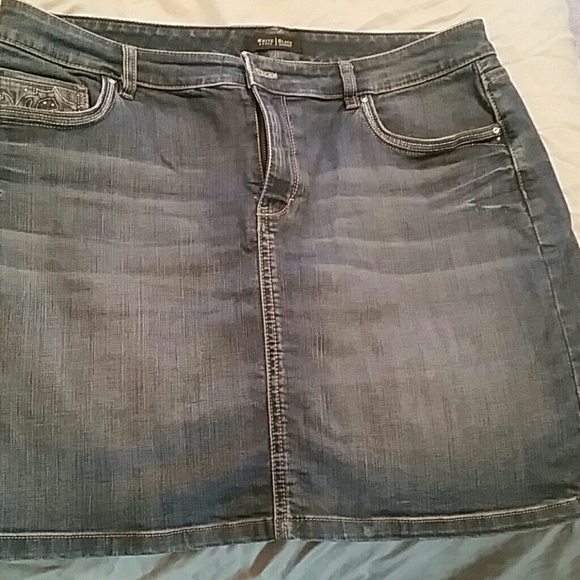 Skirt