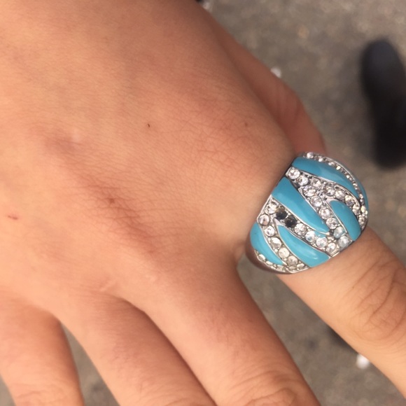 Blue ring - Picture 2 of 4