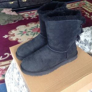 BAILEY BOW UGG