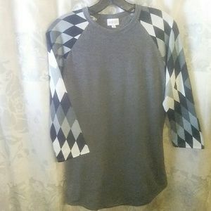 Lularoe Randy Tee!