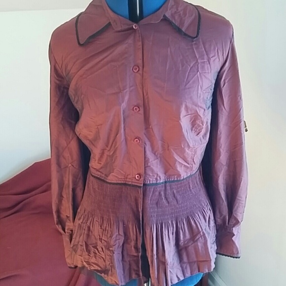Needs ironing Gothic Lolita silk blouse nwot