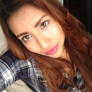 Meet your Posher, Maxine