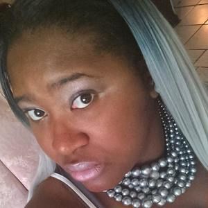 Meet your Posher, Alisha