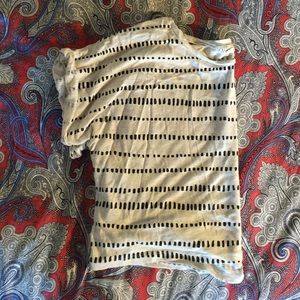 chic and unique striped boxy t shirt