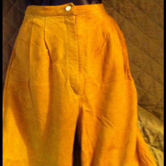 SEMPLICE Suede Pants - Picture 2 of 4