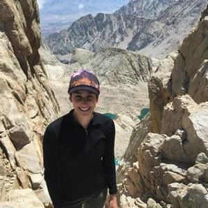 Meet your Posher, Danielle