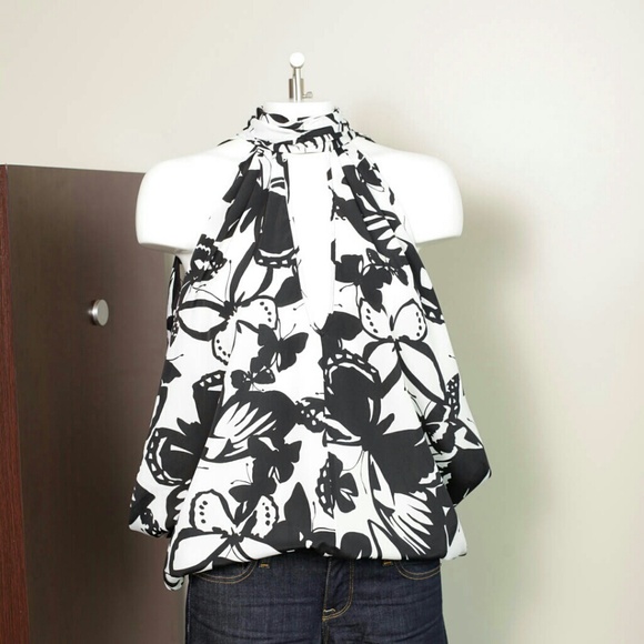 *ARDEN B: BUTTERFLY PRINT TOP*